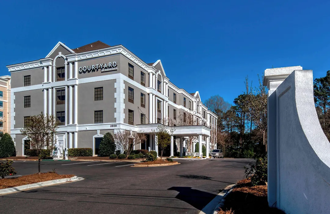 Courtyard Raleigh Crabtree Valley-1